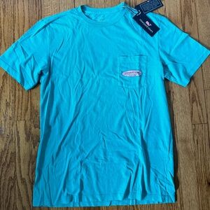 men’s small vineyard vines tee